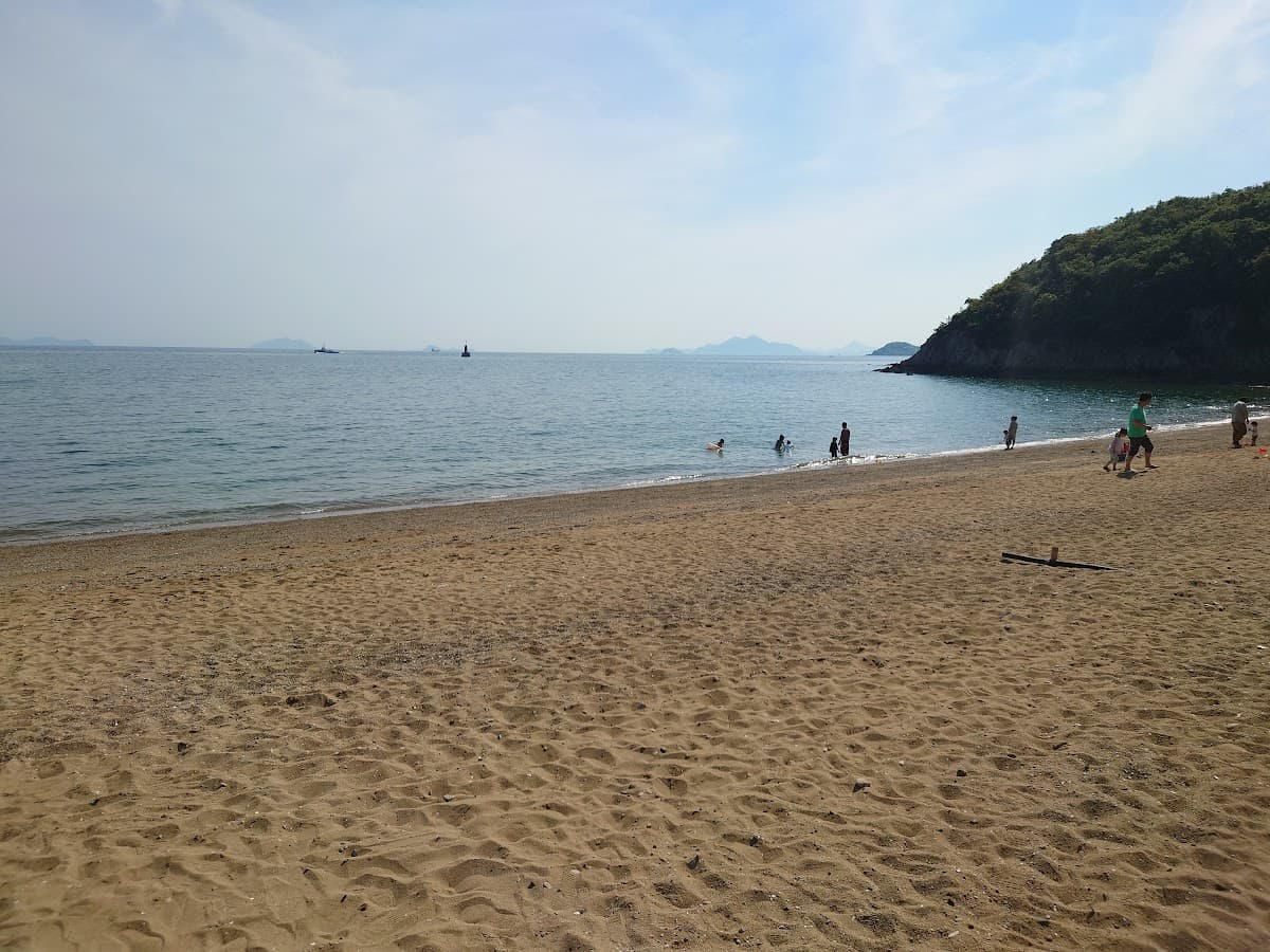 Sandee - Komurohama Beach Resort