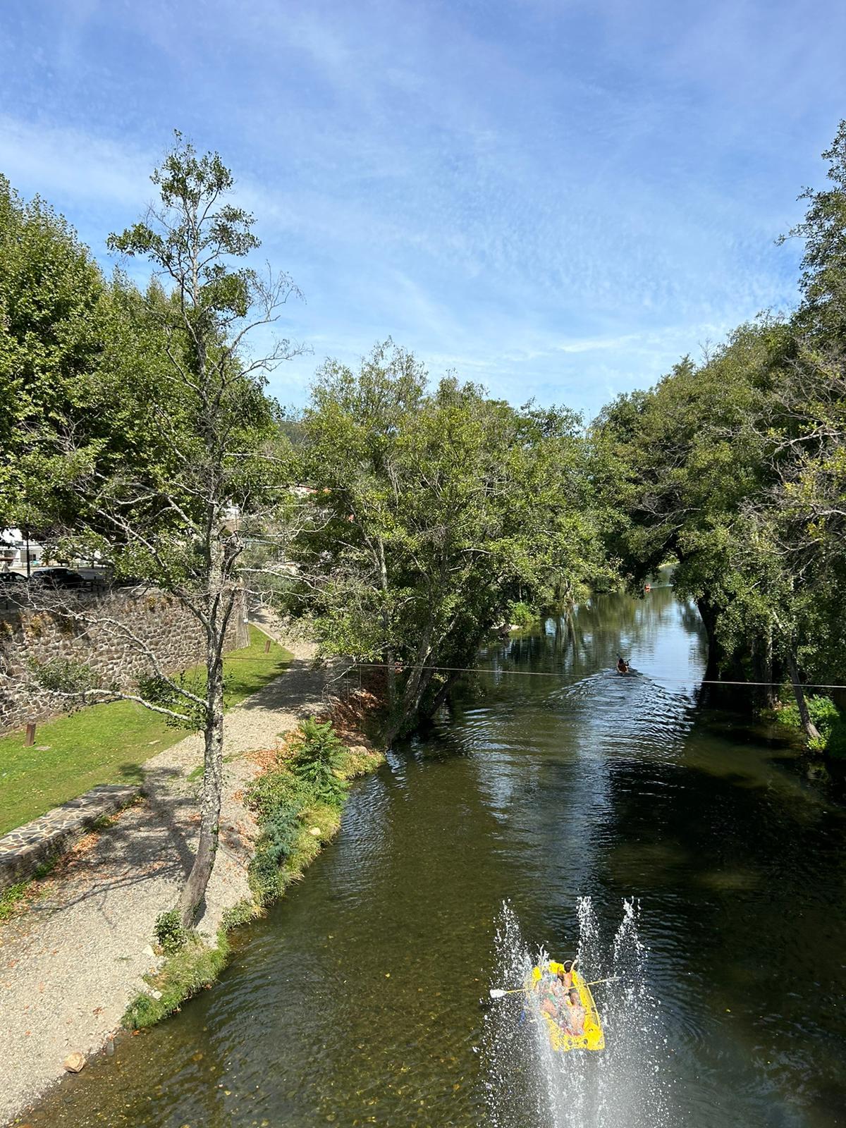 Sandee Praia Fluvial De Peneda Photo