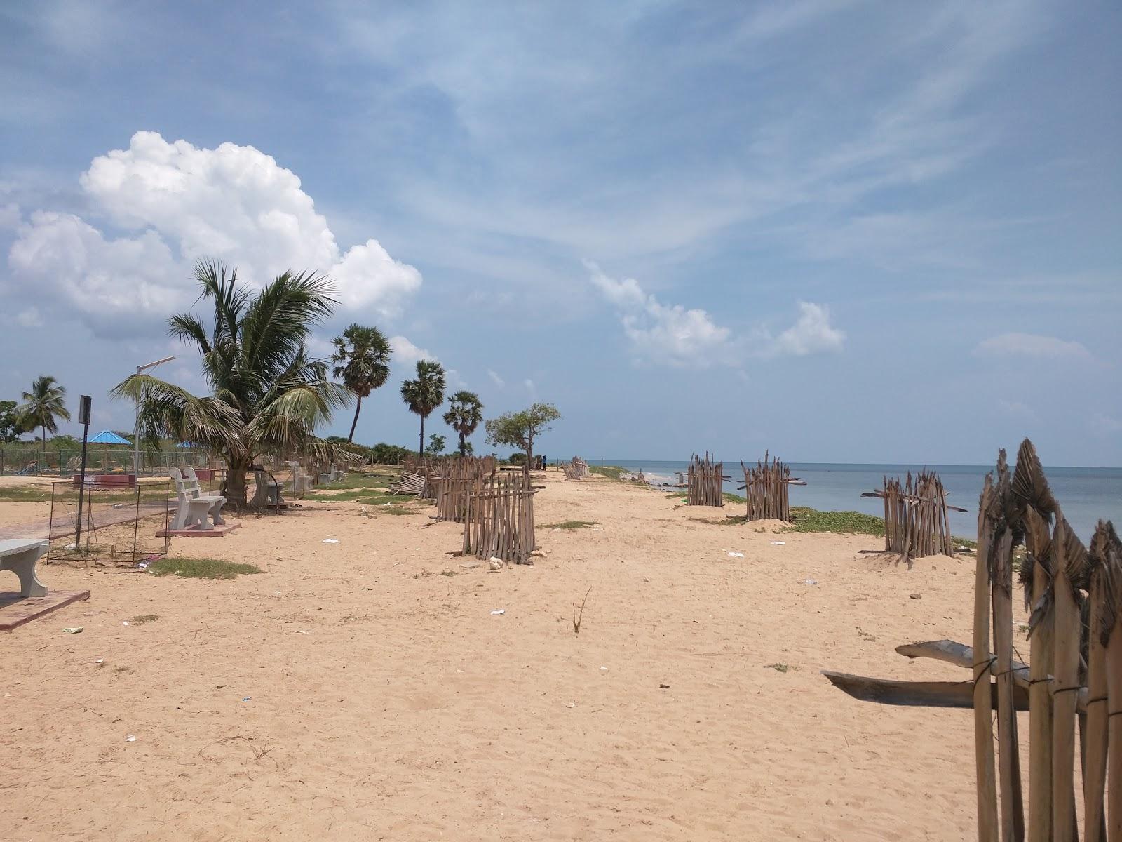 Sandee Akkarai Beach