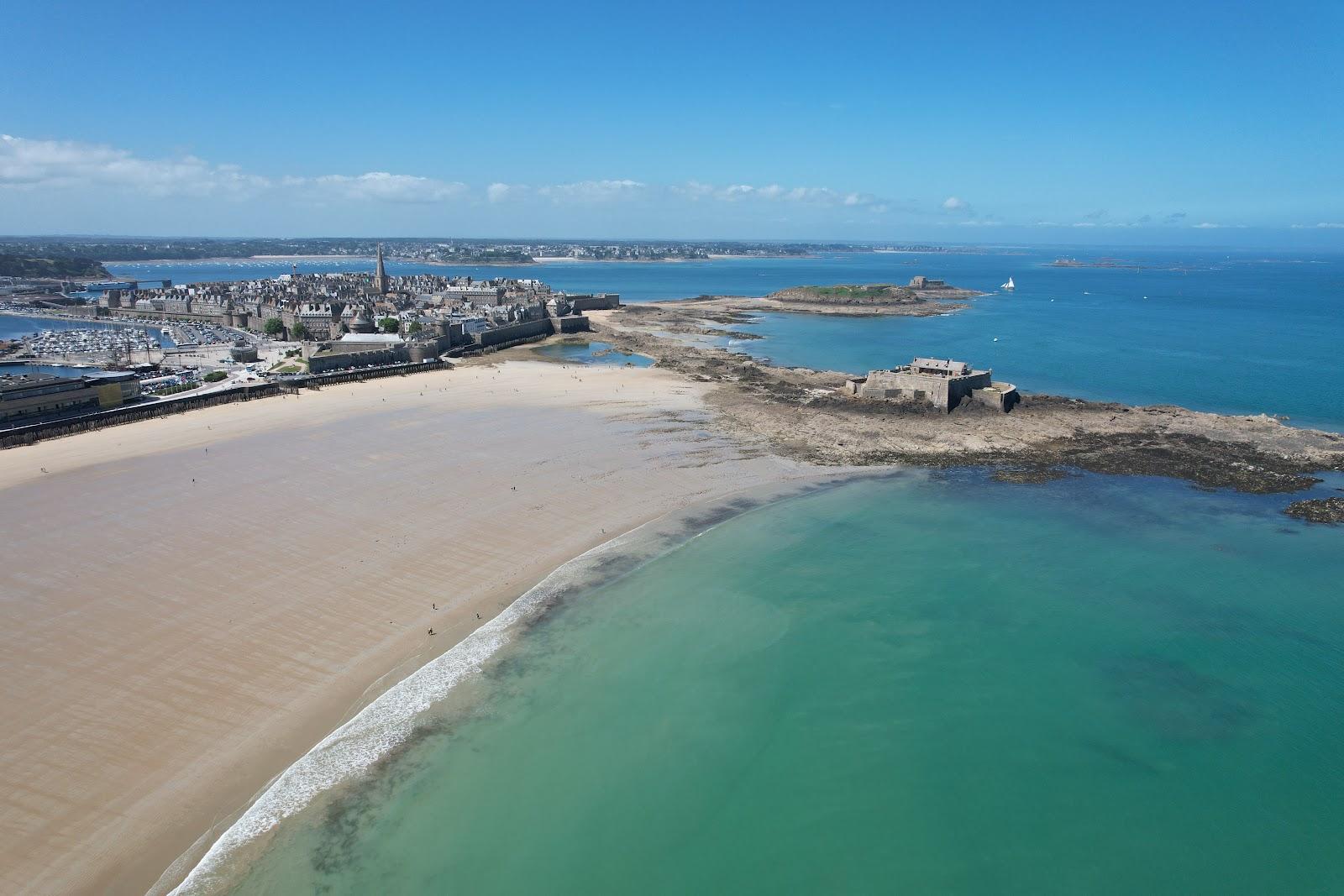 Sandee Plage De L'Eventail