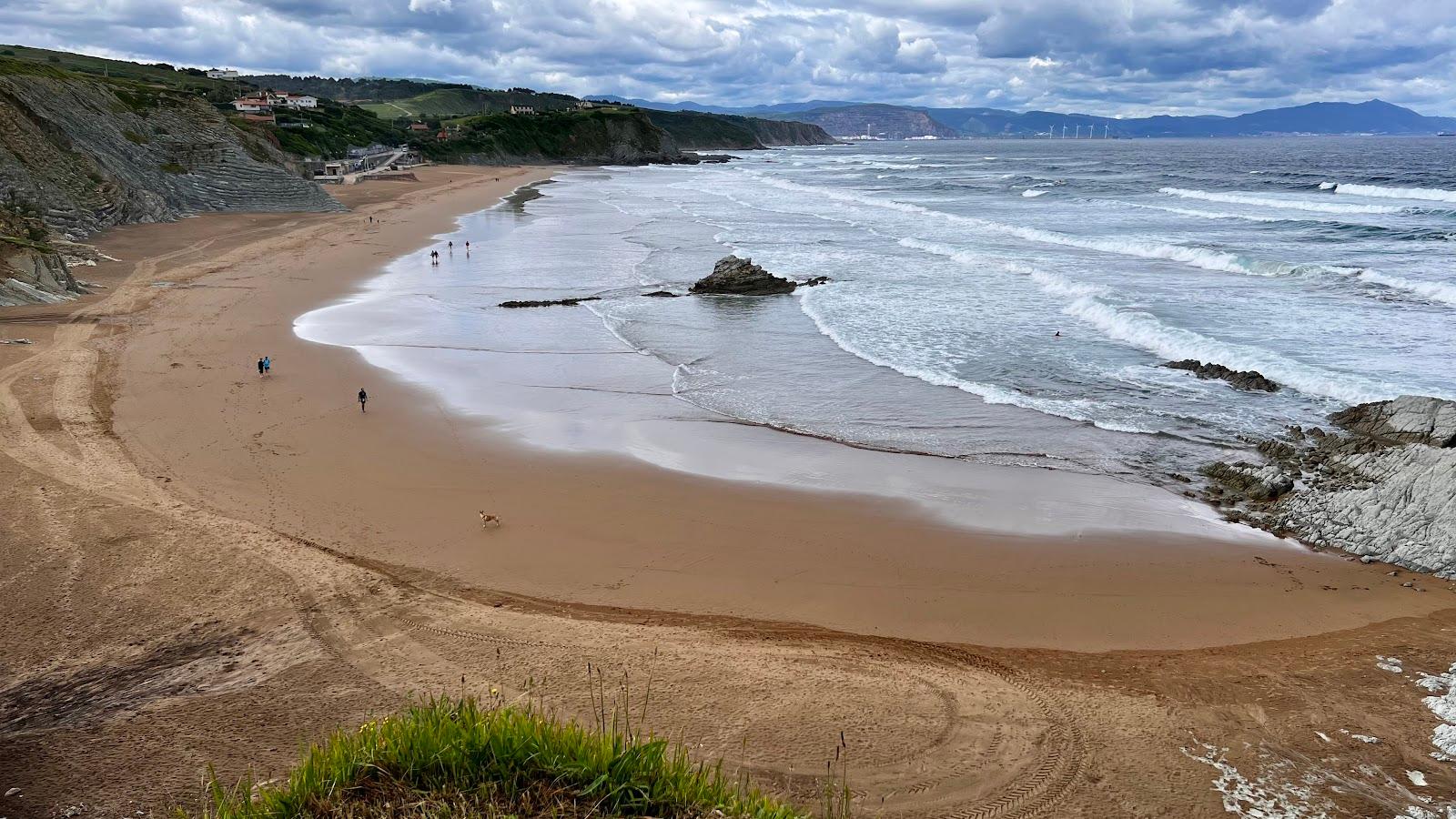 Sandee Beach Perabeua