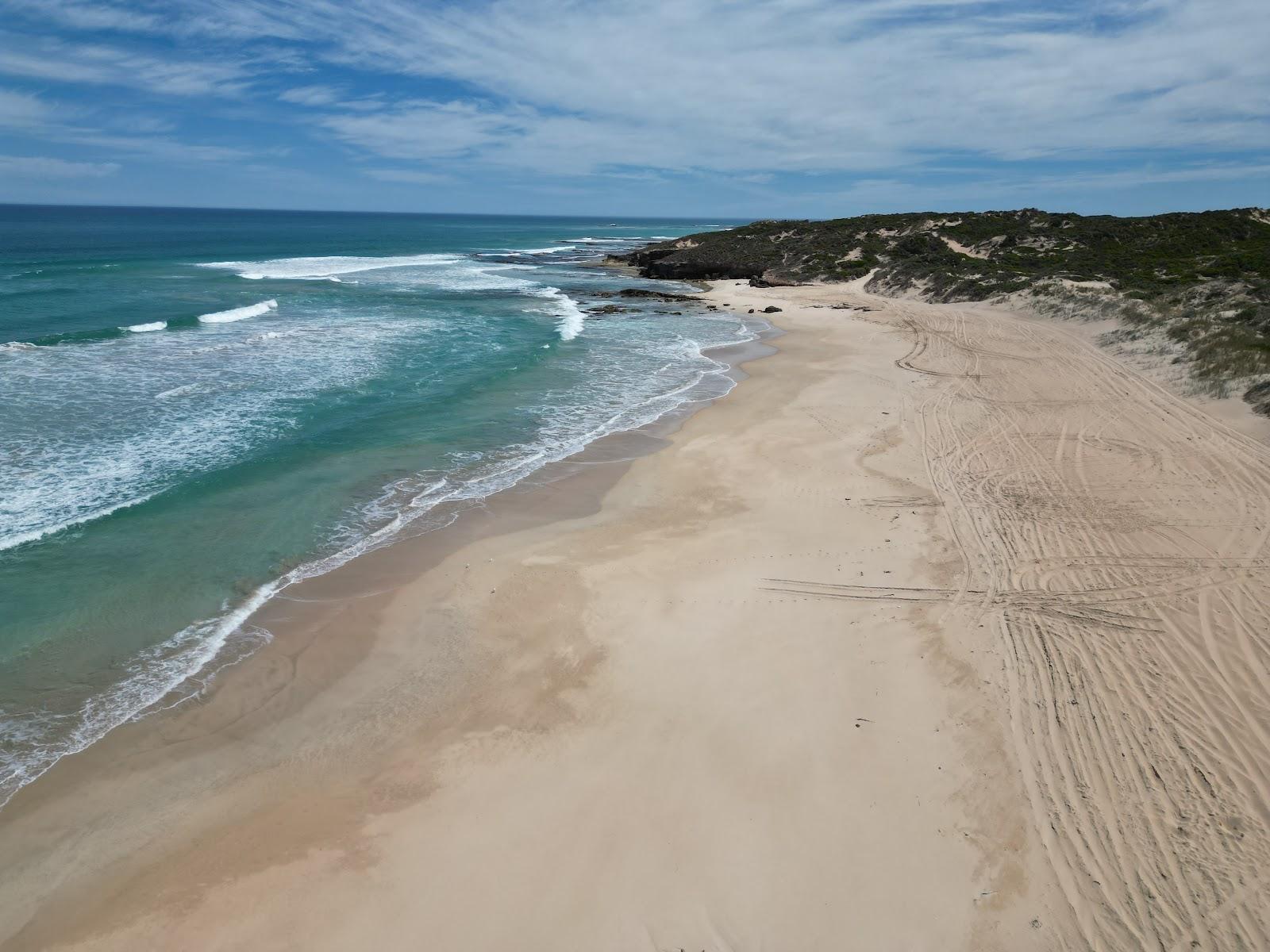 Sandee Little Dip Conservation Park