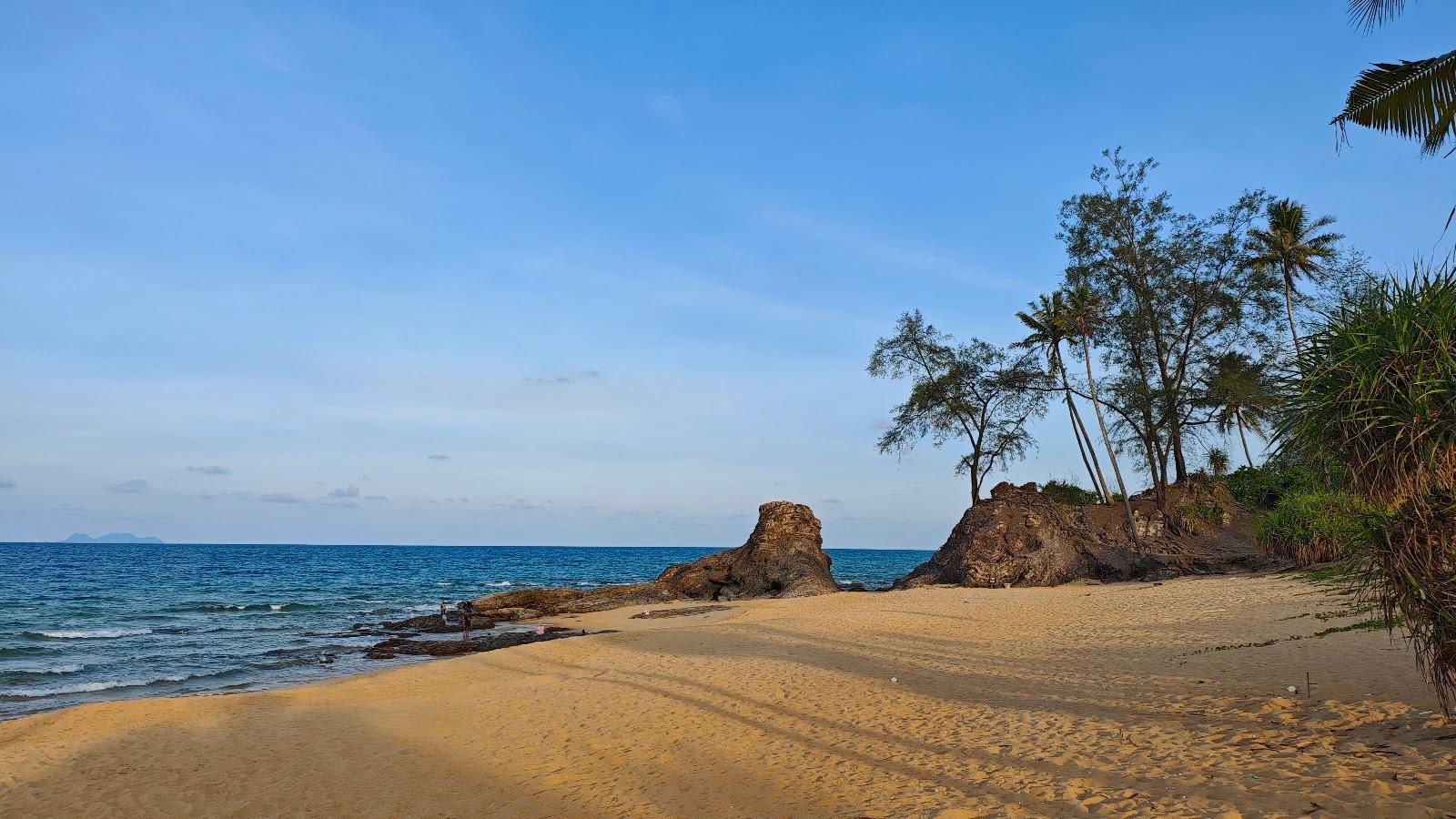 Sandee Pantai Batu Pelanduk