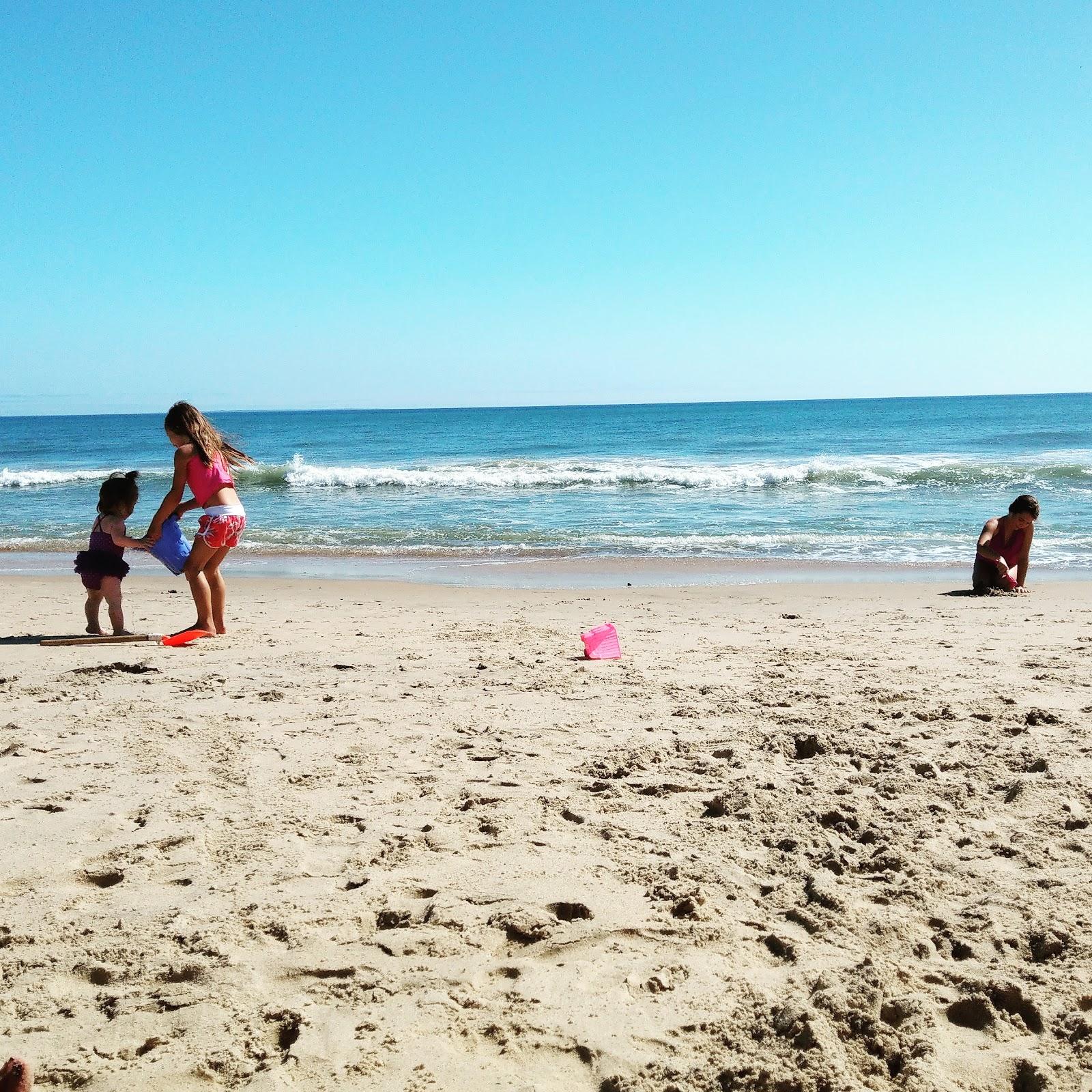 Sandee Lawton Ave Beach