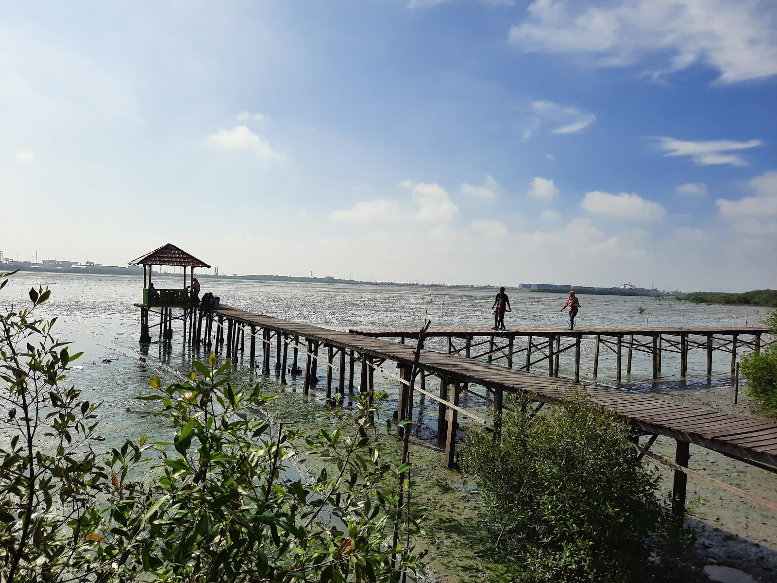 Sandee Pantai Karang Kering Photo