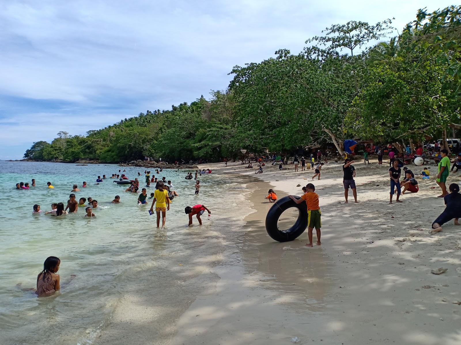 Sandee Linguisan Beach Photo