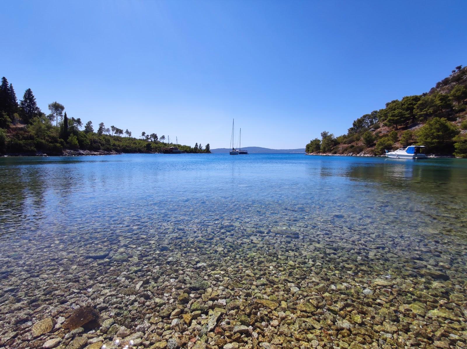 Sandee Stiniva Bay Photo