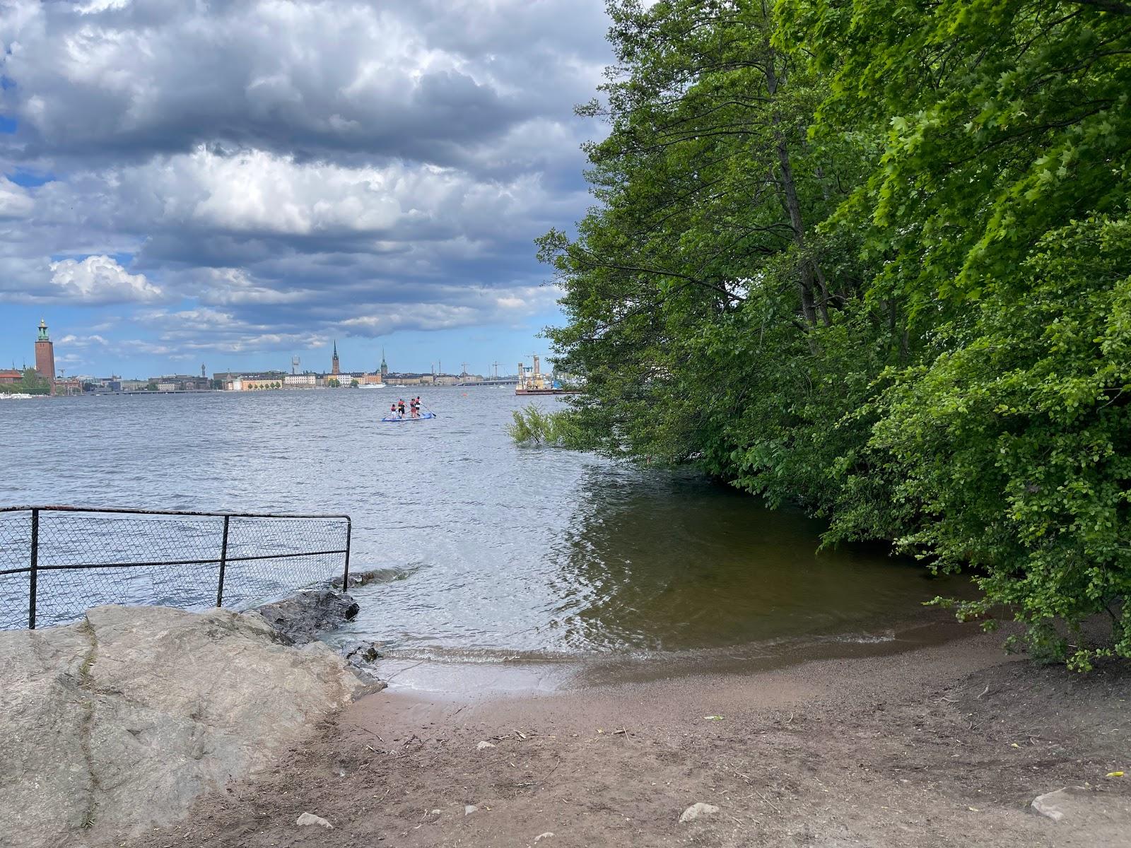 Sandee Langholm Badet Beach
