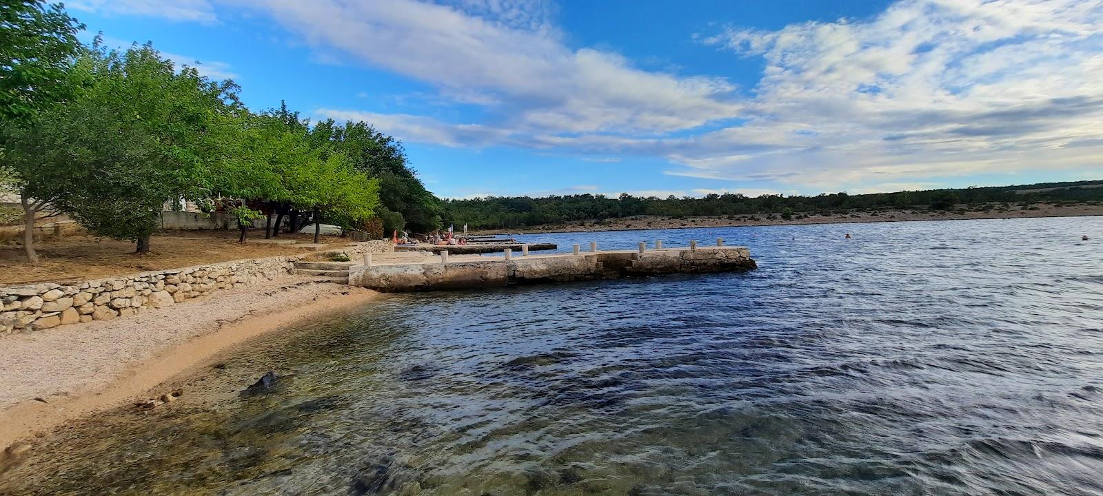 Sandee Akrelija Beach