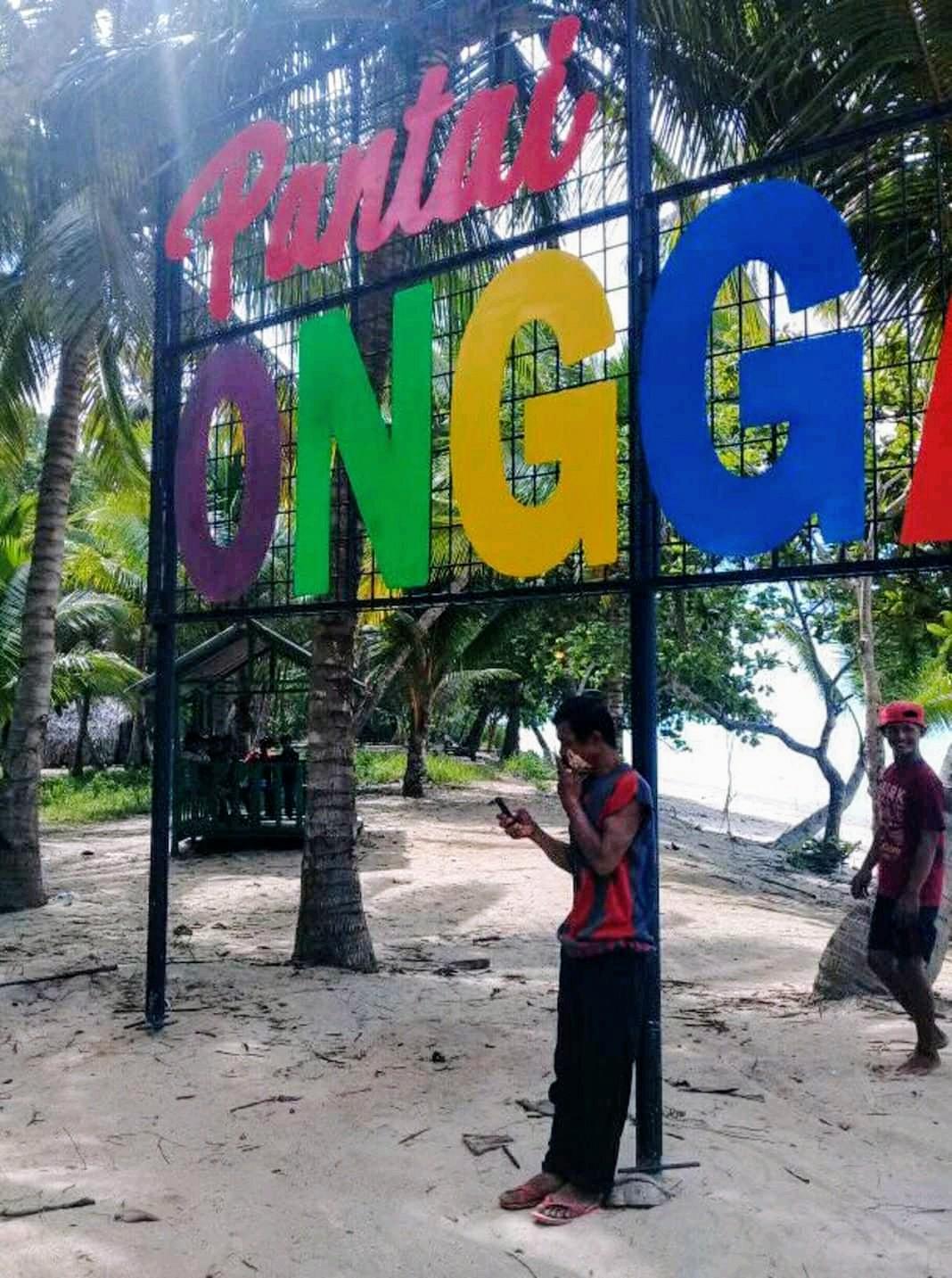 Sandee Pantai Onggaya