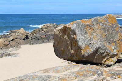 Sandee - Praia Da Azurara