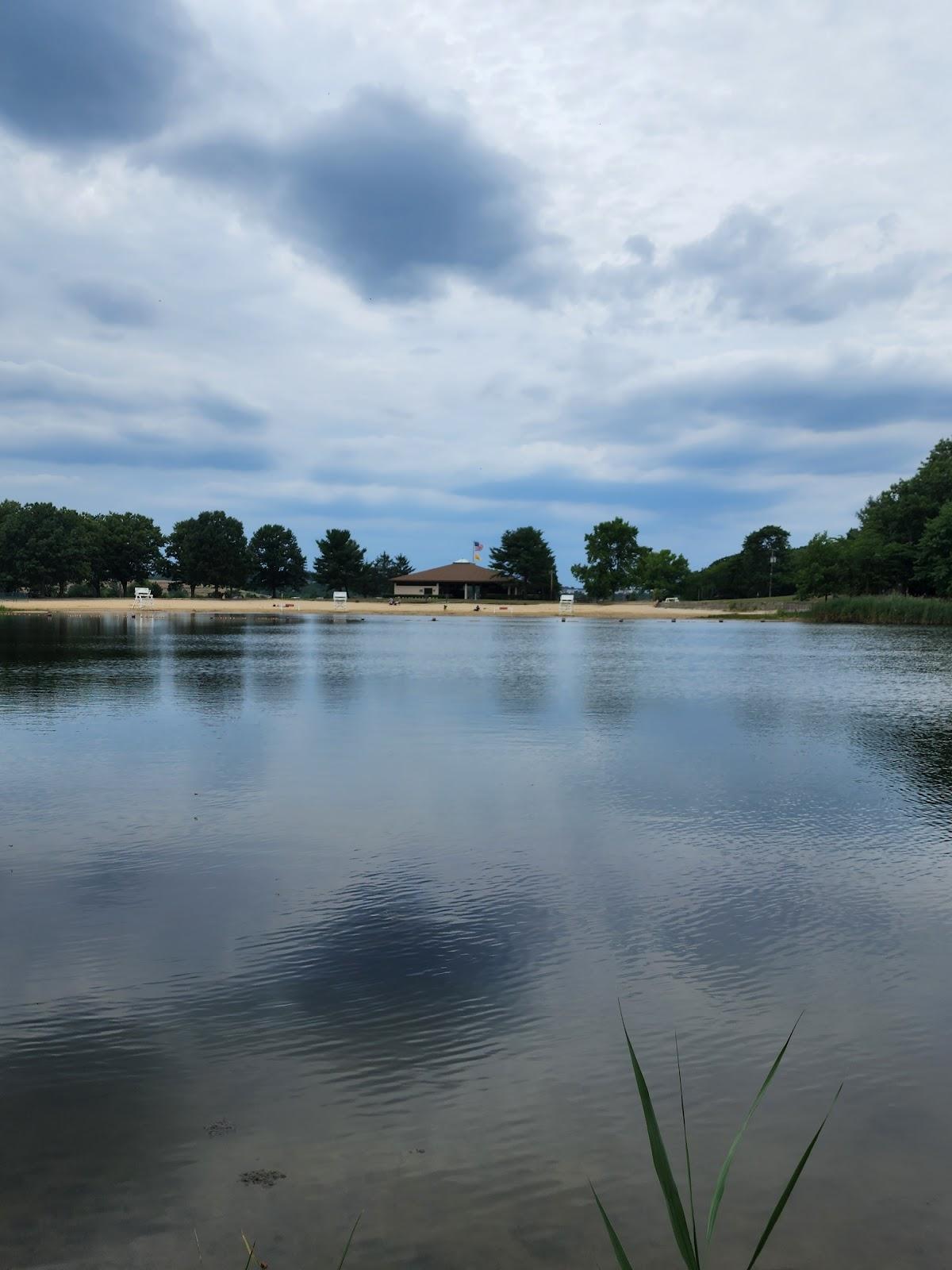 Sandee - Hooks Creek Lake