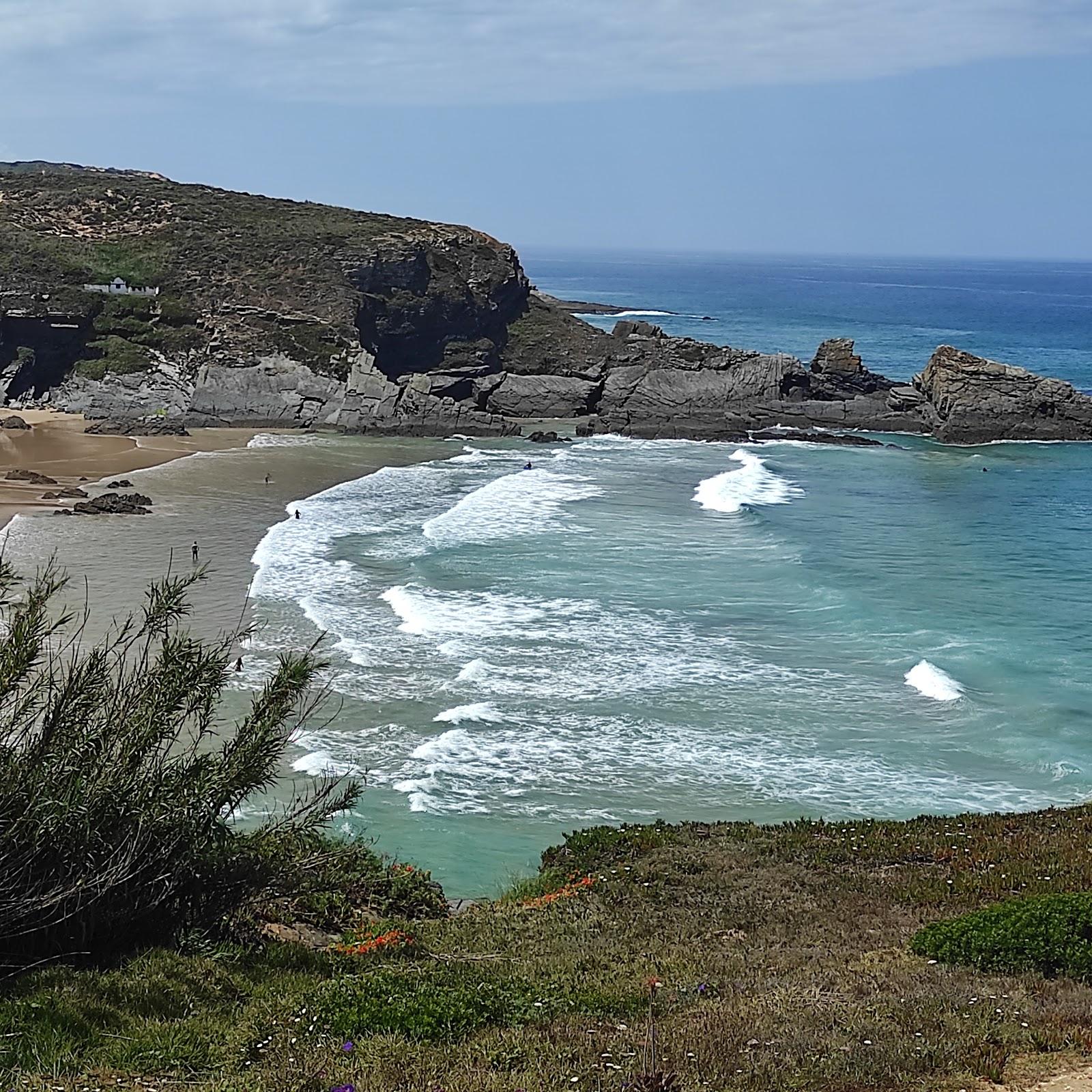 Sandee - Praia Da Lavagueira