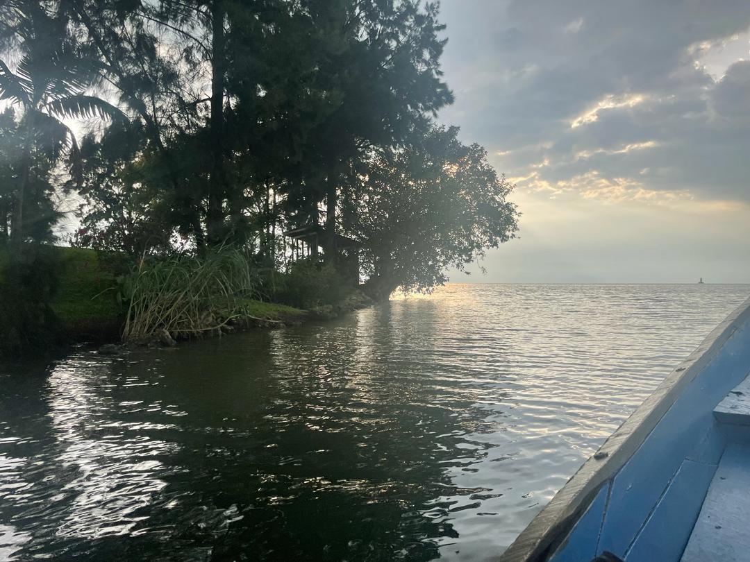 Sandee Waterfront Resort Lake Kivu Photo