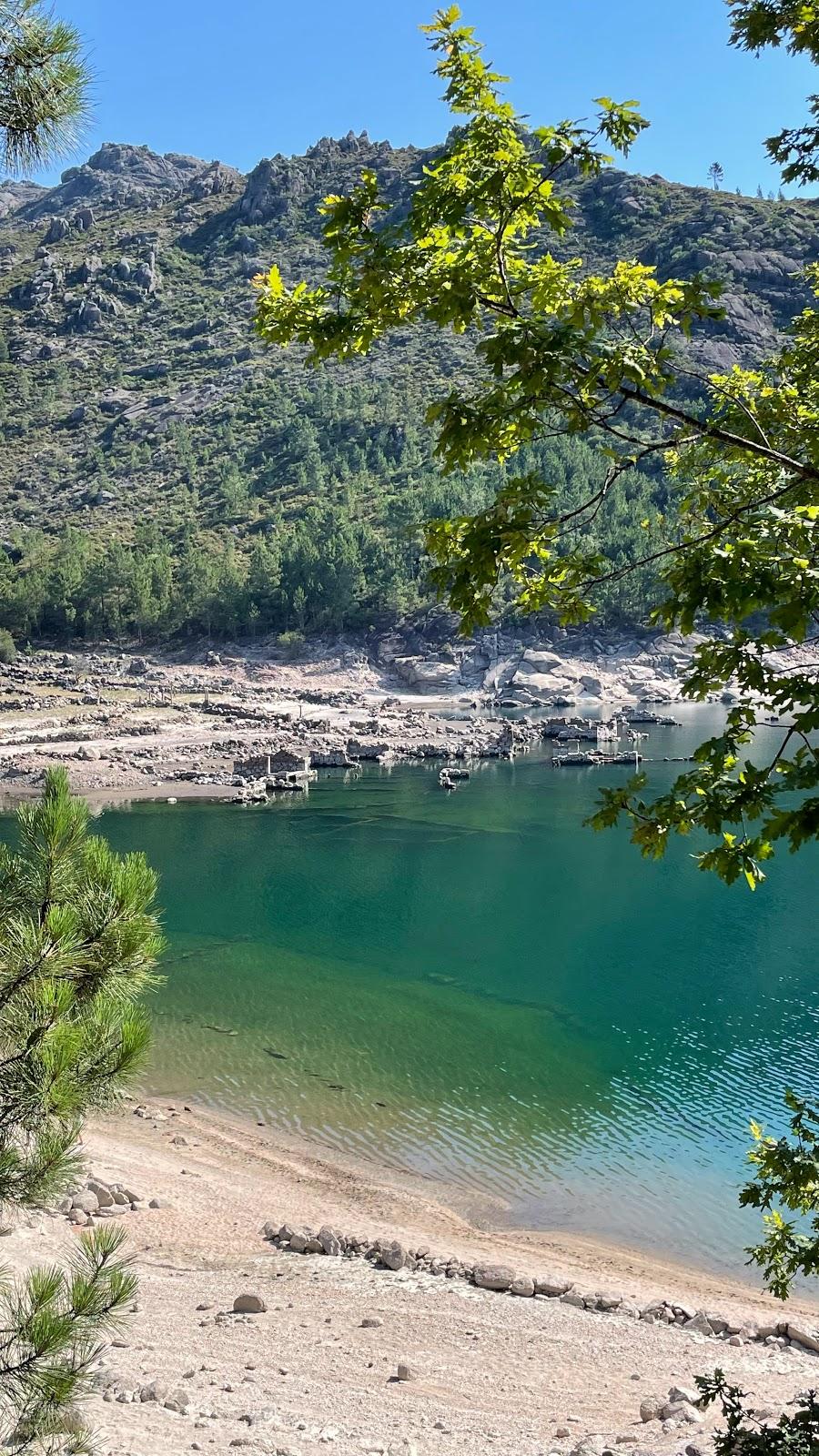 Sandee Praia Fluvial De Vilarinho Da Furna