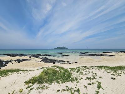 Sandee - Geumneung Euddeum Beach