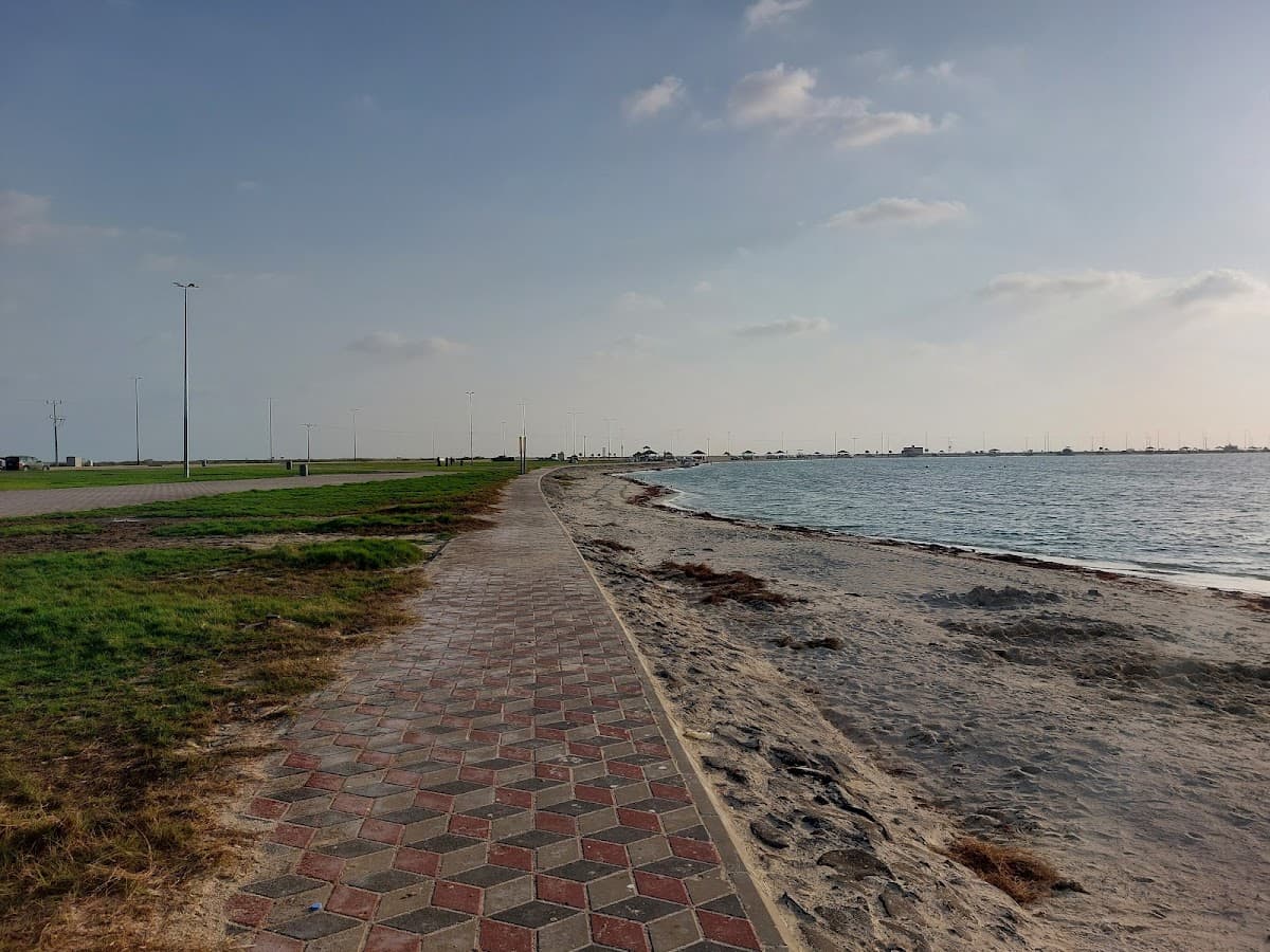 Sandee Al Nahud Beach Photo