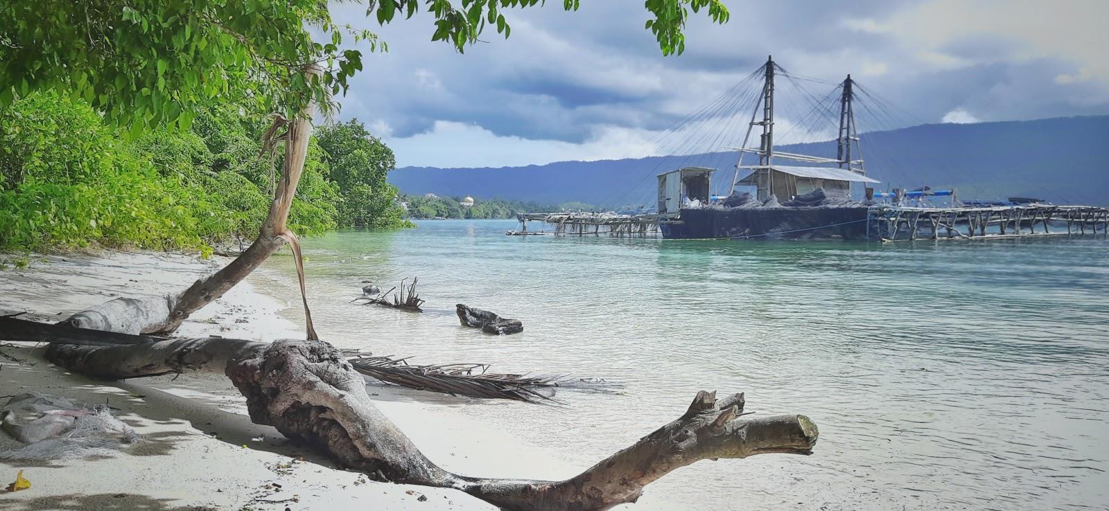 Sandee Pantai Marbel