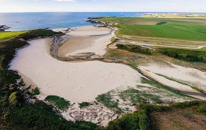 Sandee - Playa De Serantes