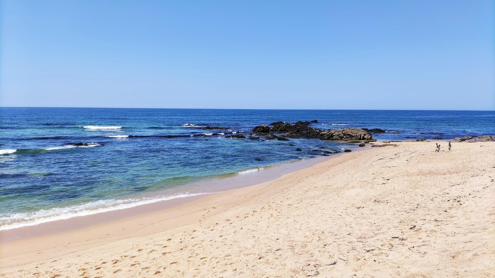 Sandee Praia Das Pedras Do Corgo Photo