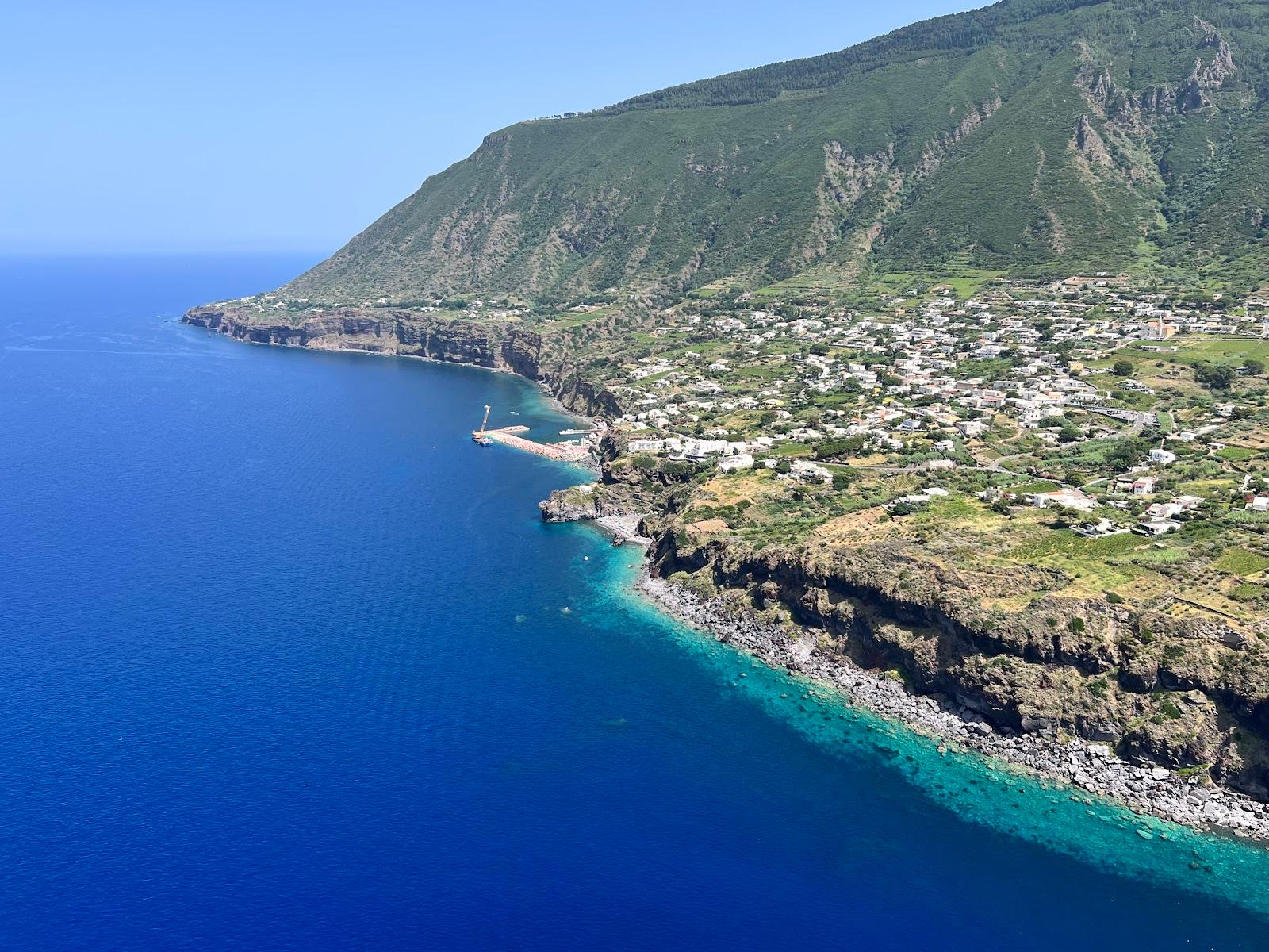 Sandee Spiaggia Di Malfa Torricella Photo