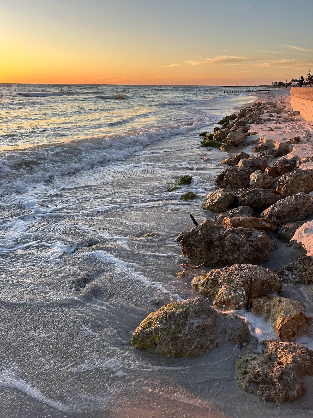 Sandee - Silver Key Beach