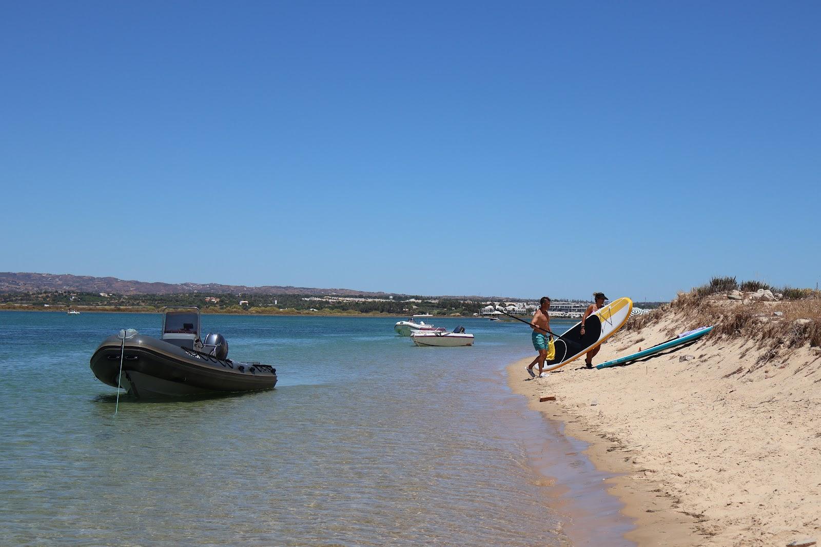 Sandee - Praia Do Forte Da Barra