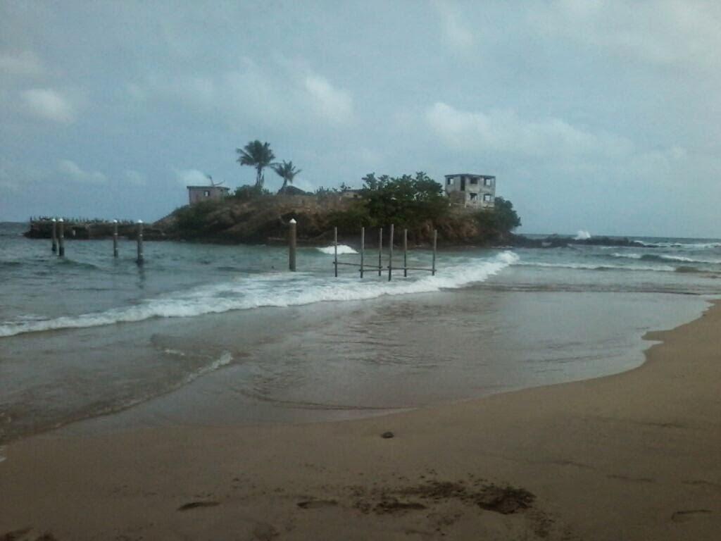 Sandee Caracolito Beach Photo