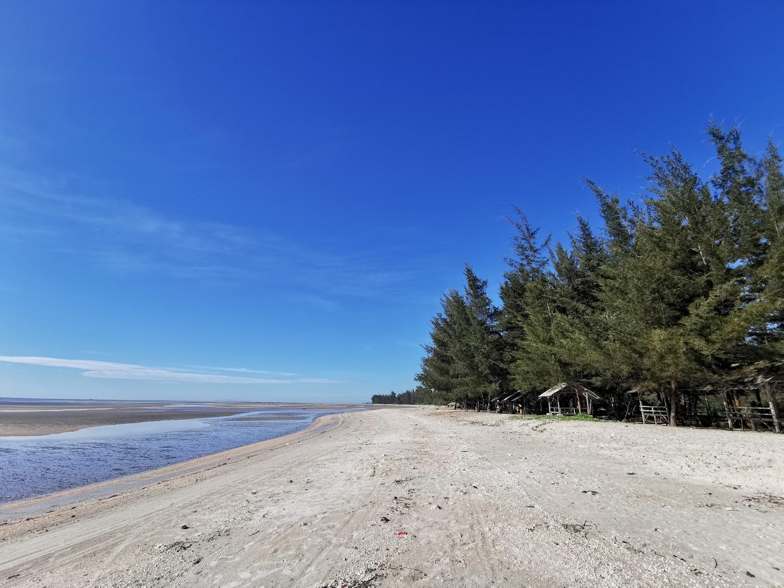Sandee Temberan Beach