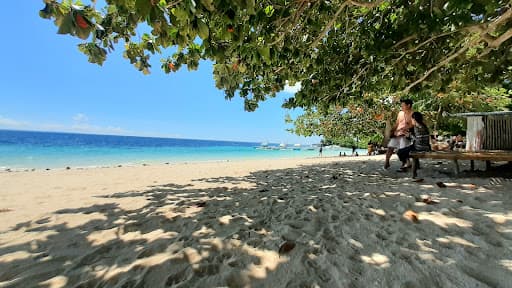 Sandee Taliwangbas Beach Photo