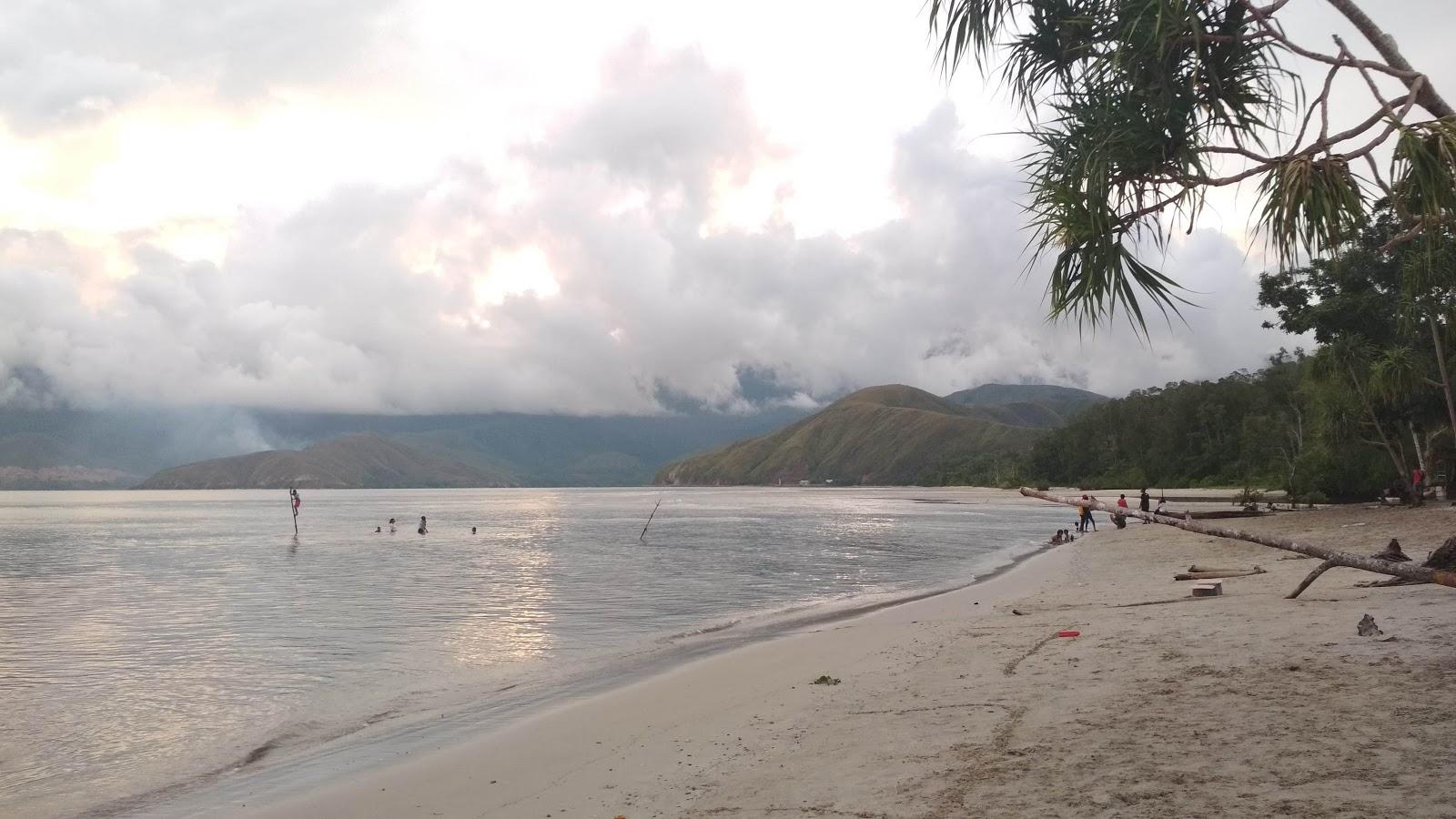 Sandee Pantai Syari