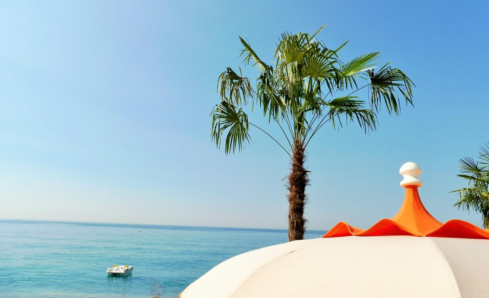 Sandee Castelletto Beach Restaurant