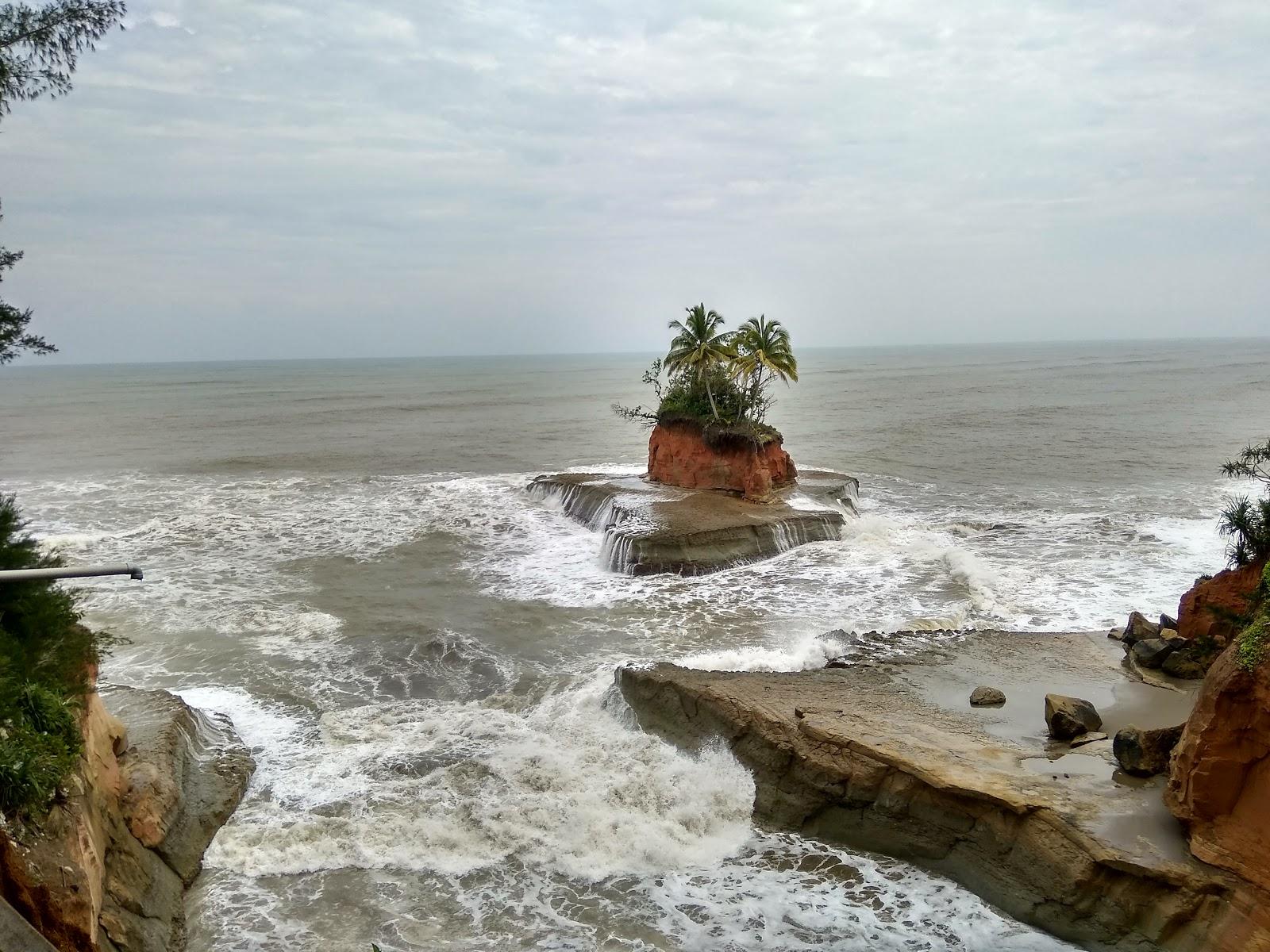 Sandee Therkupattu Beach Photo