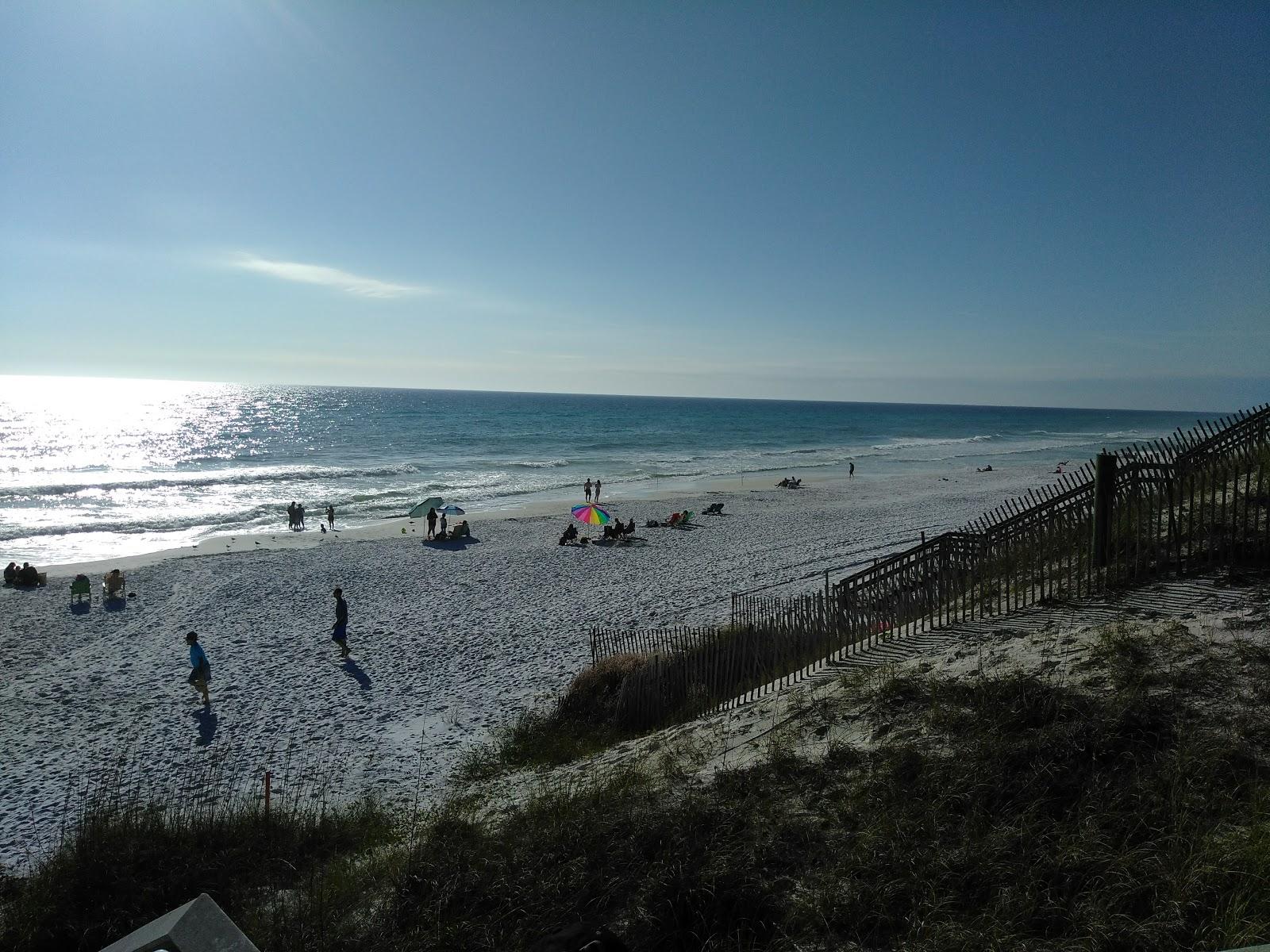 Sandee Blue Mountain Beach