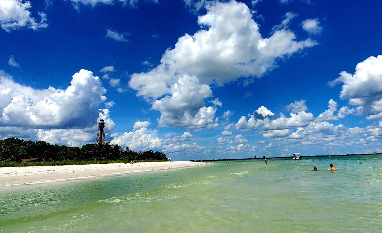 Sandee Sanibel Lighthouse Beach Photo