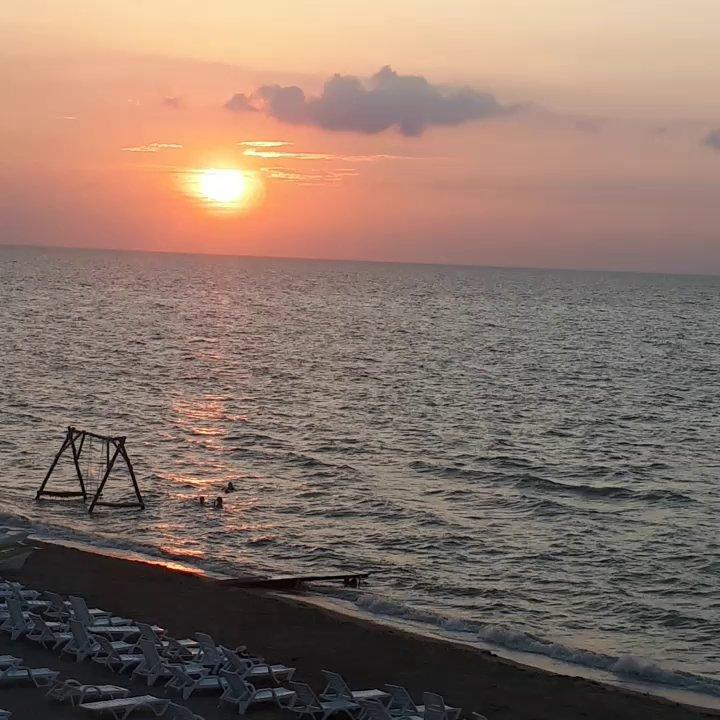 Sandee Akraba Beach