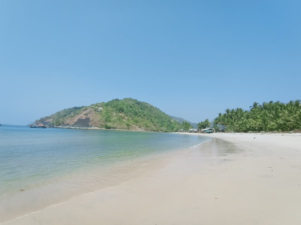 Sandee - Htaunt Nan Beach