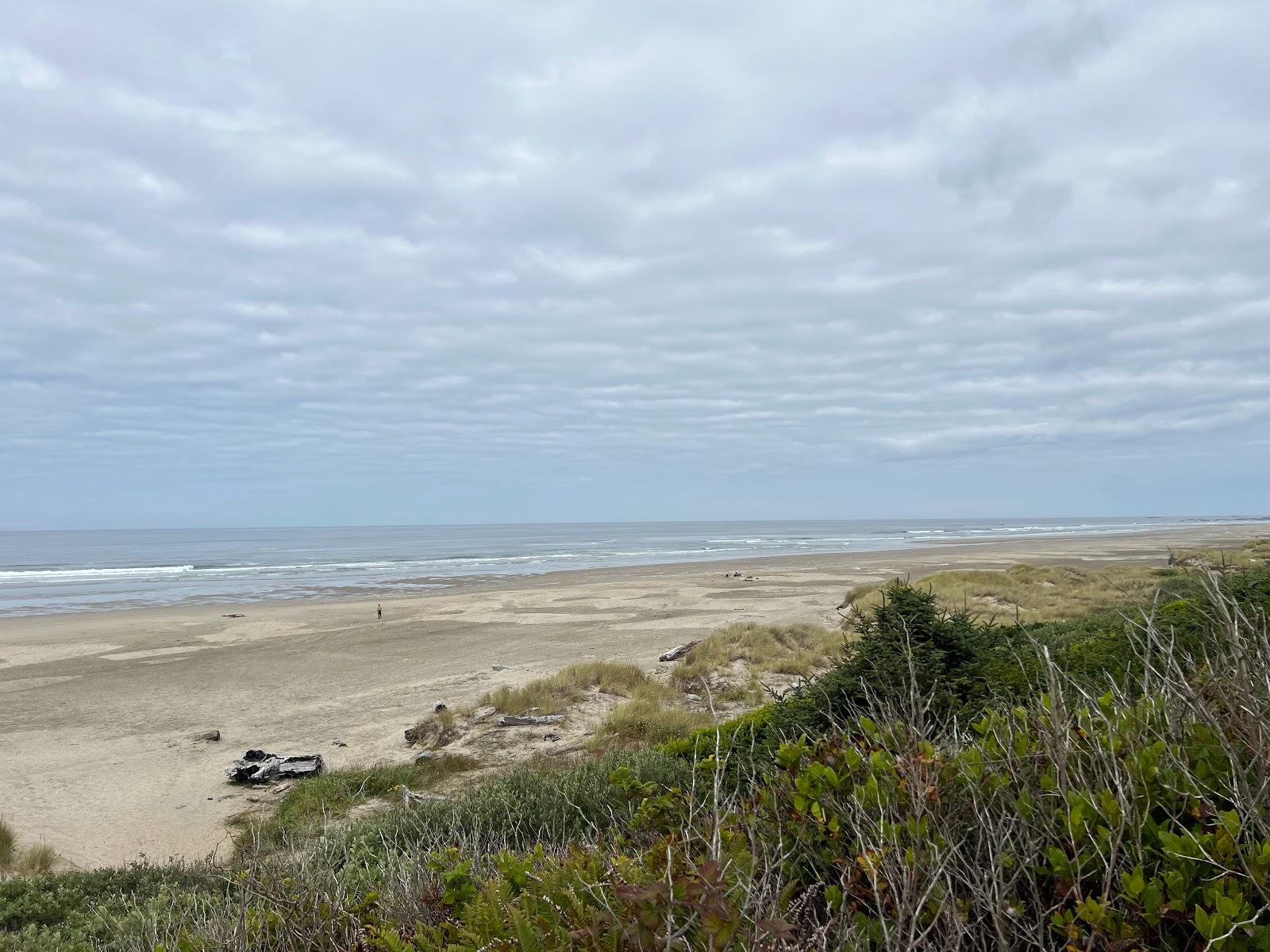 Sandee - Driftwood Beach State Recreation Site