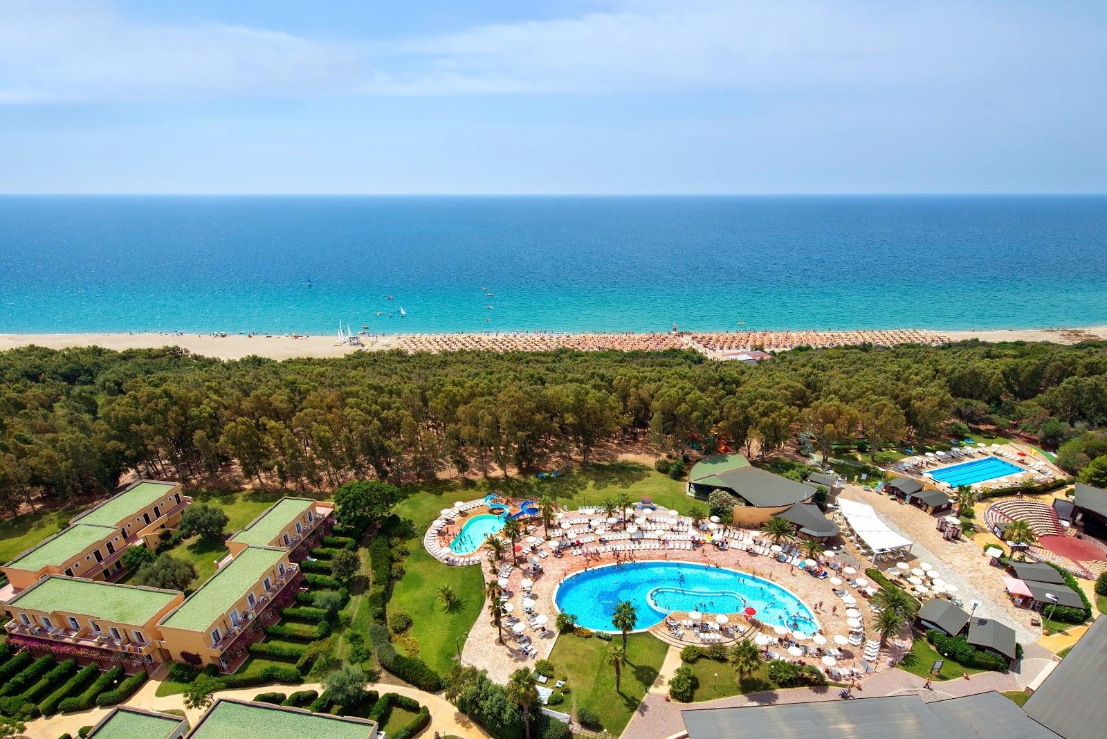 Sandee Serene Beach