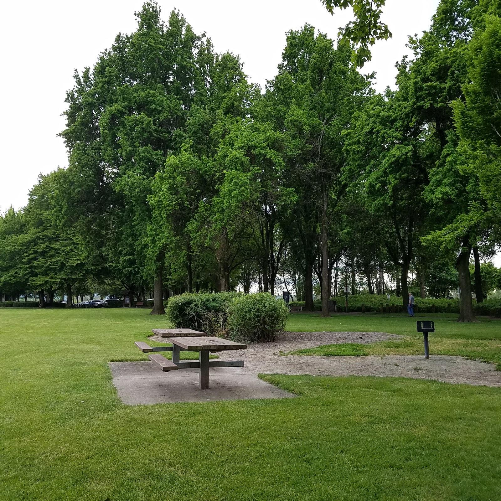 Sandee - Vancouver Lake Regional Park