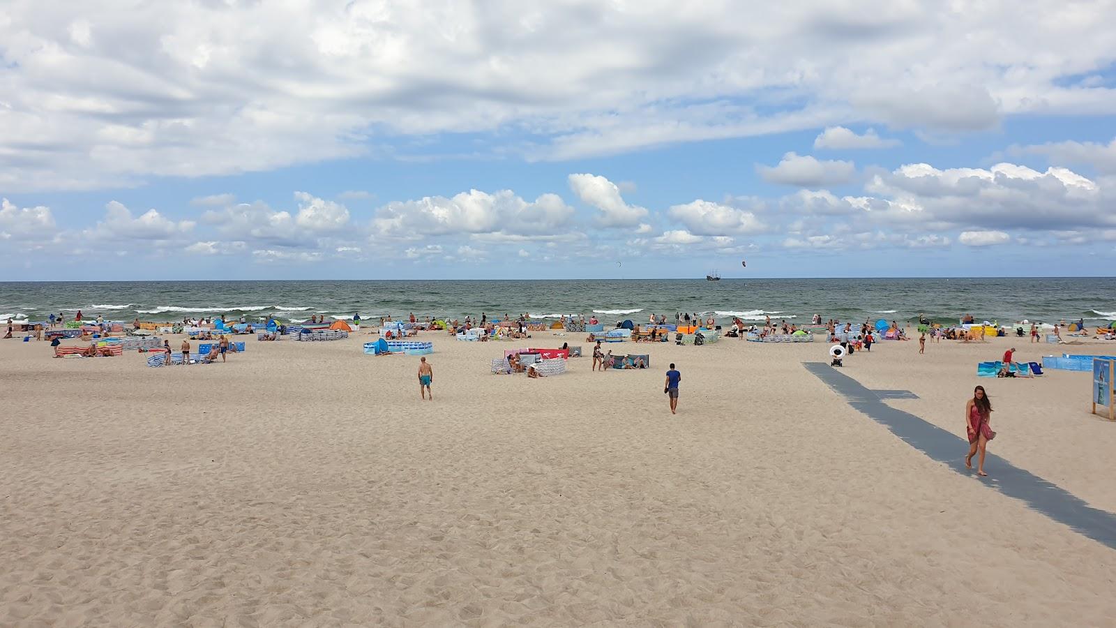 Sandee Ledowo Beach