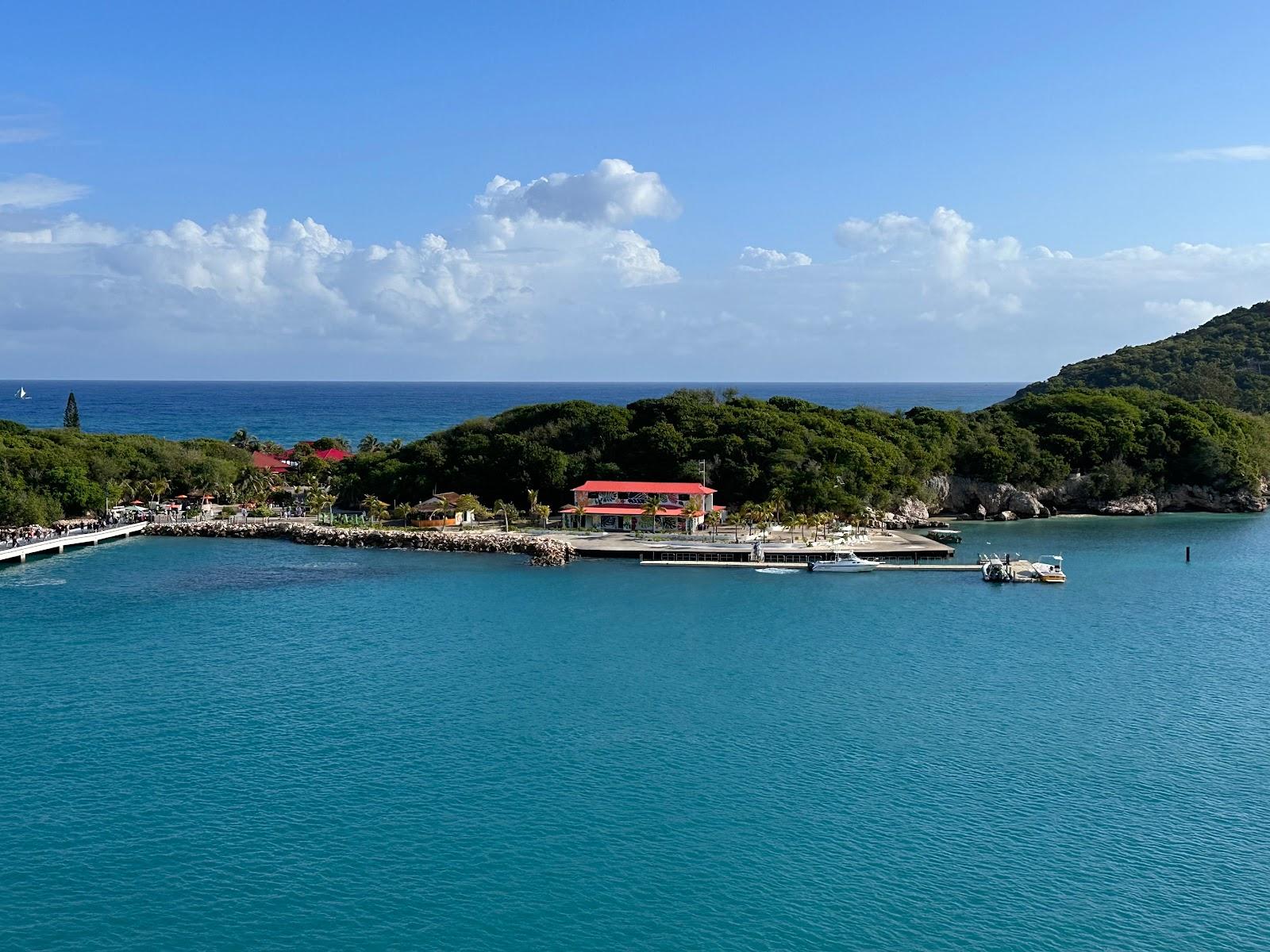 Sandee Paradise Cove
