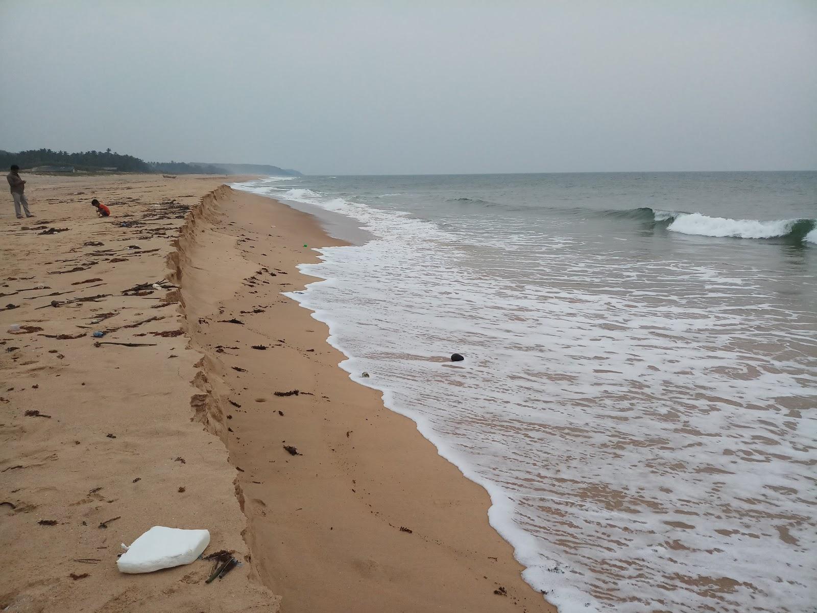 Sandee Munage Beach