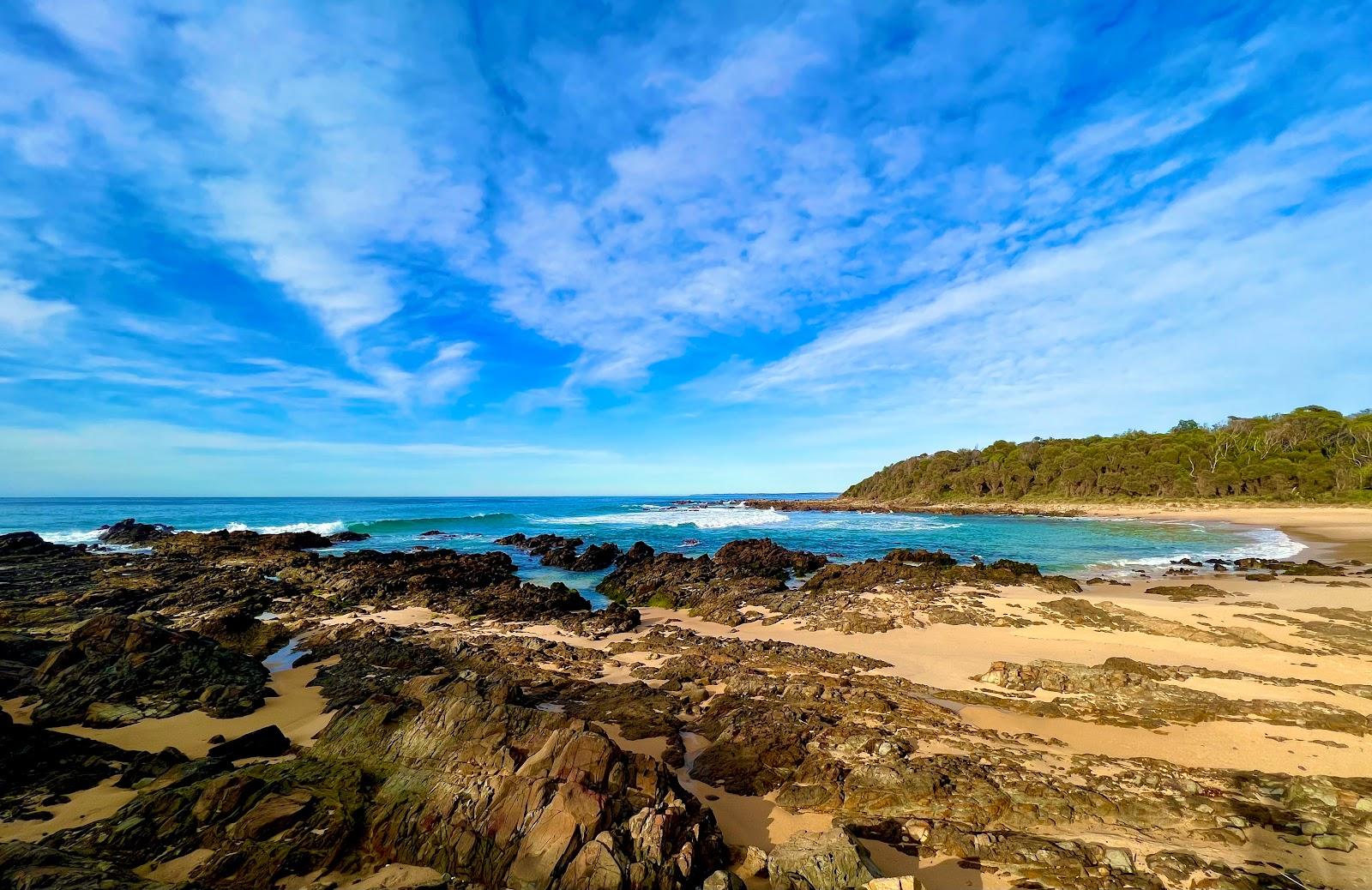 Sandee Pooles Beach
