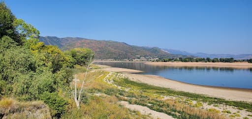 Sandee Cemetery Point Beach Photo