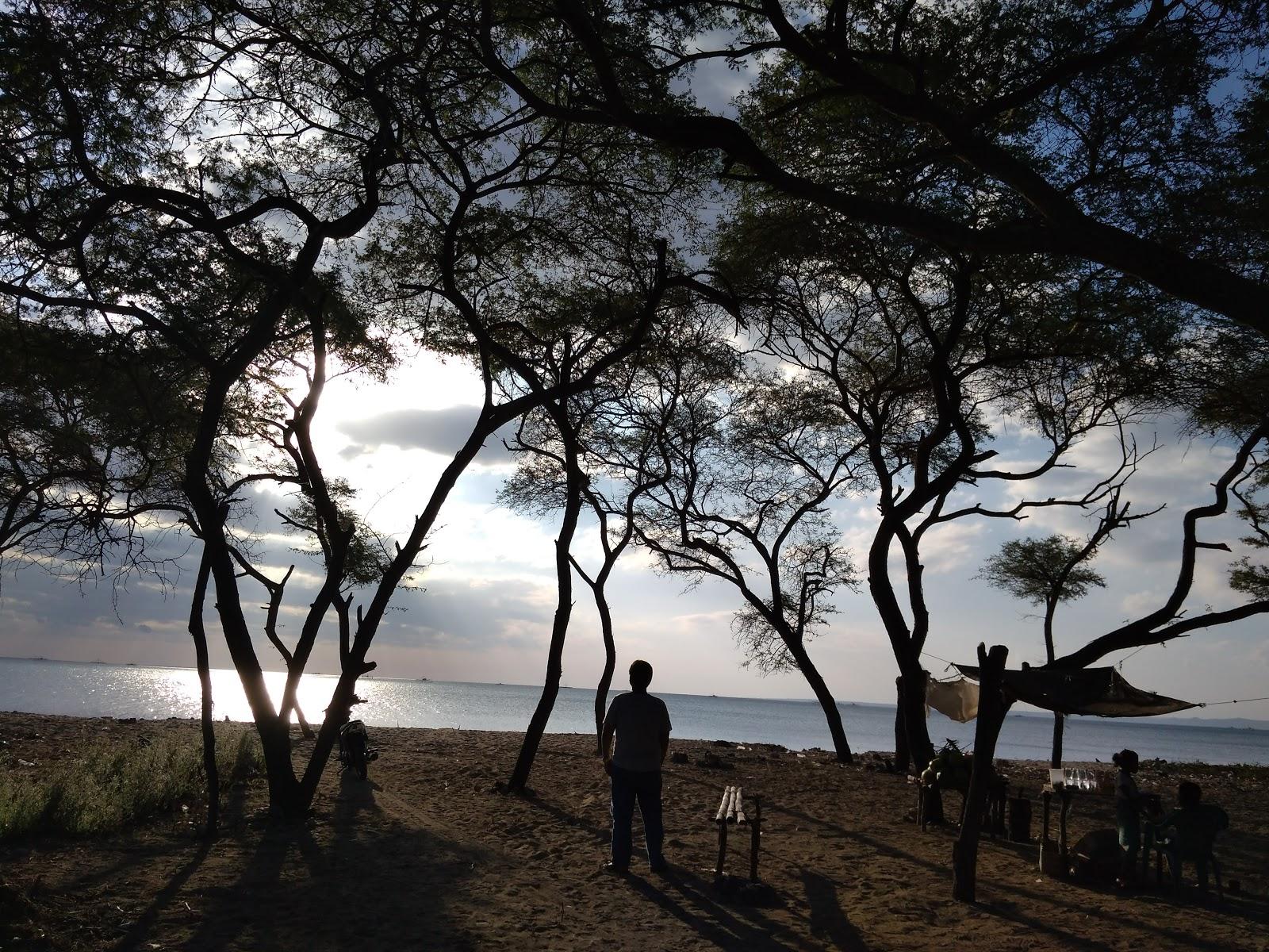 Sandee Pantai Manikin