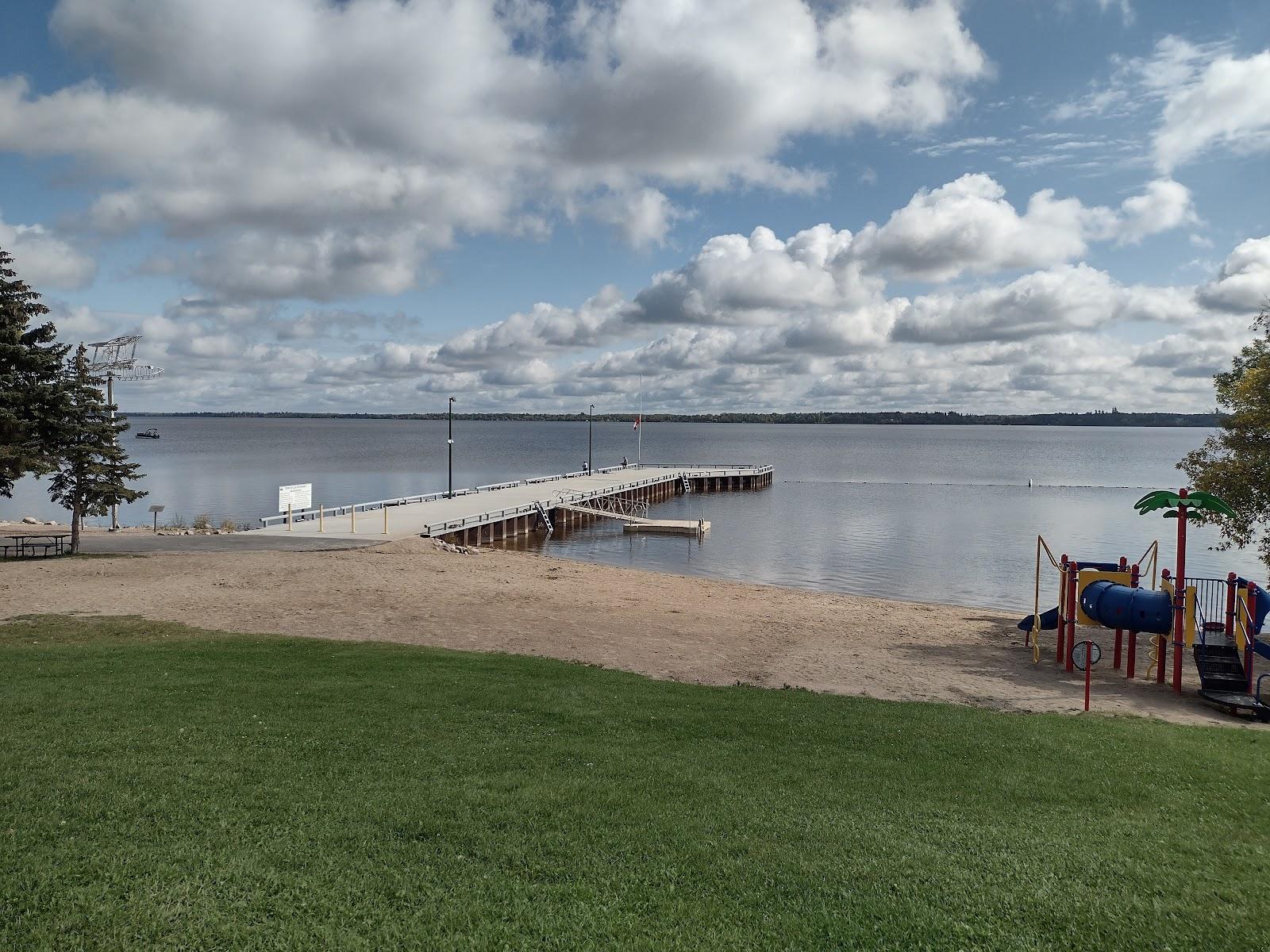 Sandee Lac Du Bonnet Town Dock And Beach