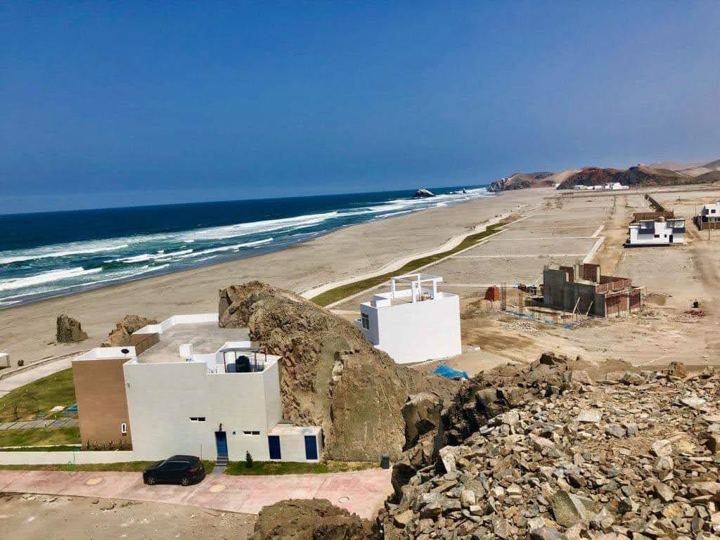 Sandee Playa Los Reyes