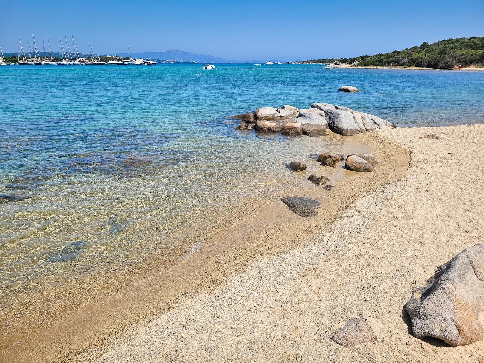 Sandee Spiaggia De Bahas Photo