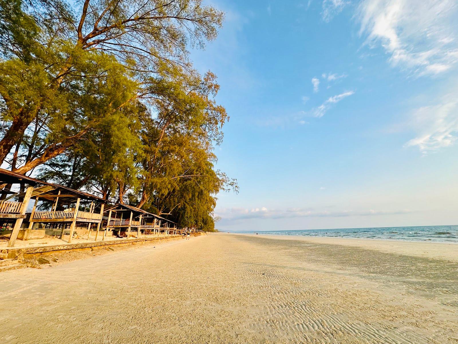 Sandee Banchuen Beach